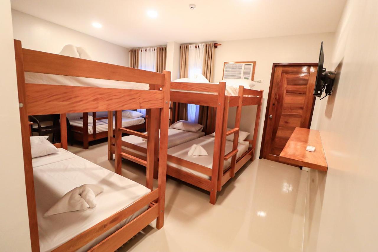 Josefina'S Tourist Inn บูซวงกา ภายนอก รูปภาพ