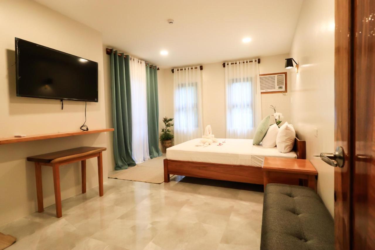 Josefina'S Tourist Inn บูซวงกา ภายนอก รูปภาพ