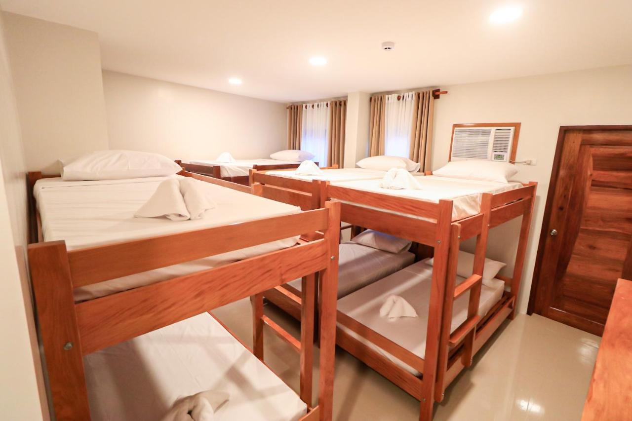 Josefina'S Tourist Inn บูซวงกา ภายนอก รูปภาพ